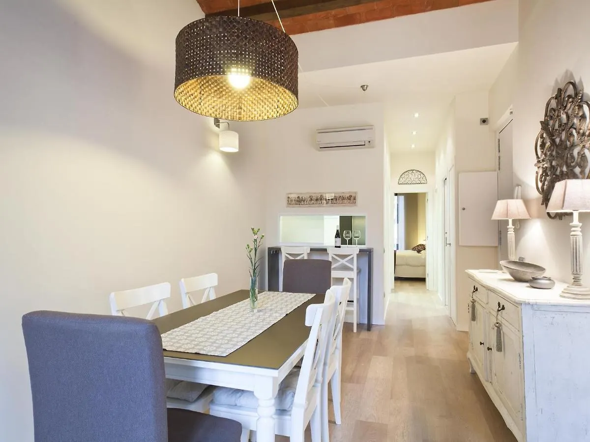 Click&Flat Arago Apartment Barcelona