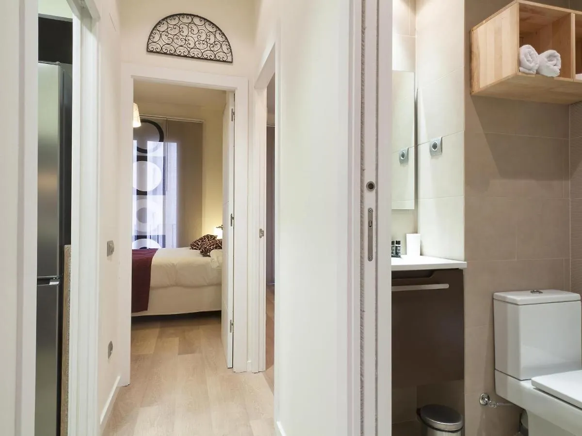 Click&Flat Arago Apartment Barcelona