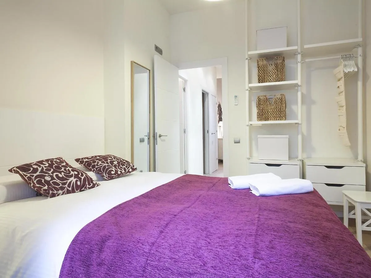 Click&Flat Arago Apartment Barcelona