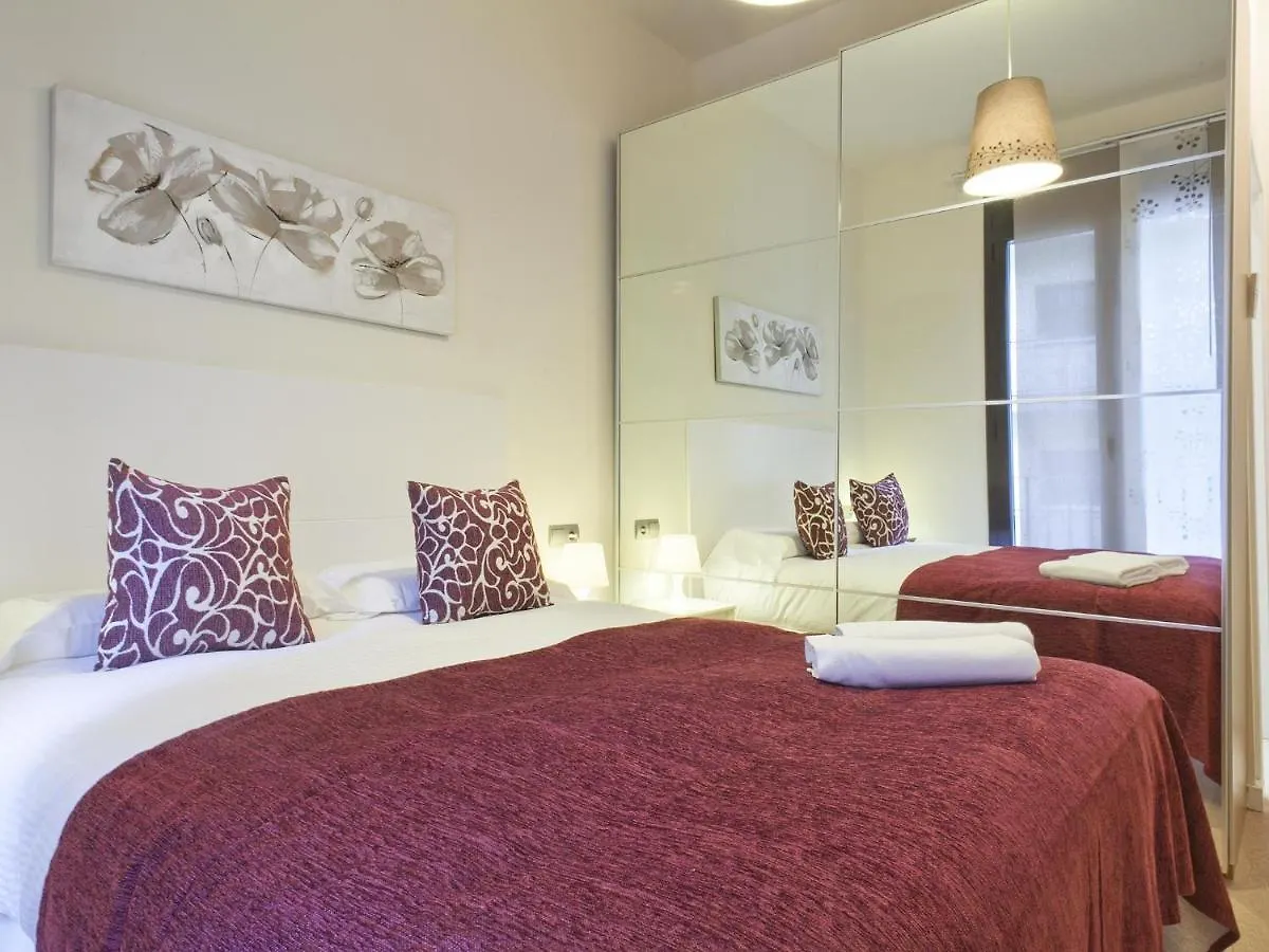 Click&Flat Arago Apartment Barcelona